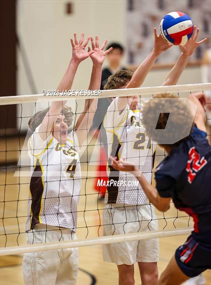 Thumbnail 1 in Viewpoint @ Crespi photogallery.