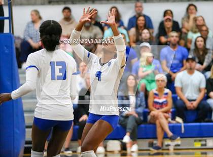 Thumbnail 3 in Oakleaf @ Trinity Christian Academy photogallery.