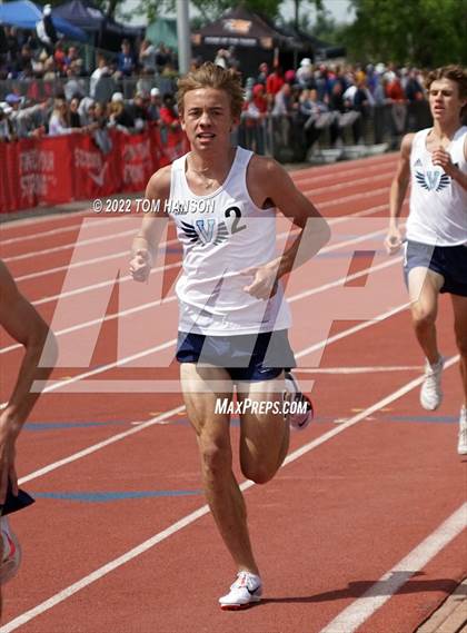 Thumbnail 3 in CHSAA 5A Championships (1600 Meter Run) photogallery.