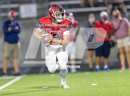 Thumbnail 2 in Fremont @ Millard South photogallery.