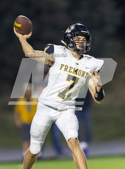 Thumbnail 3 in Fremont @ Millard South photogallery.