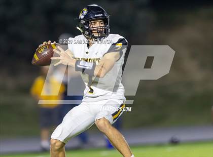Thumbnail 2 in Fremont @ Millard South photogallery.