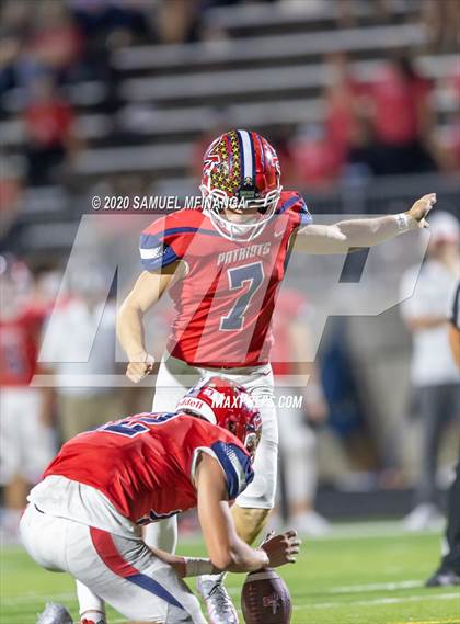 Thumbnail 1 in Fremont @ Millard South photogallery.