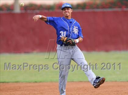 Thumbnail 3 in El Rancho vs. Paso Robles (Righetti Spring Classic) photogallery.