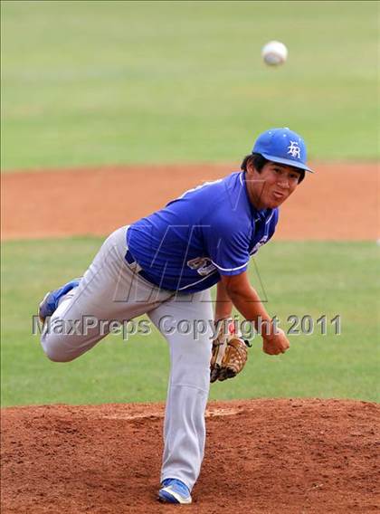 Thumbnail 2 in El Rancho vs. Paso Robles (Righetti Spring Classic) photogallery.