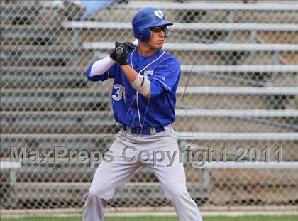 Thumbnail 1 in El Rancho vs. Paso Robles (Righetti Spring Classic) photogallery.