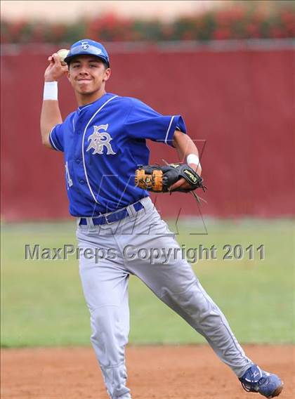 Thumbnail 2 in El Rancho vs. Paso Robles (Righetti Spring Classic) photogallery.