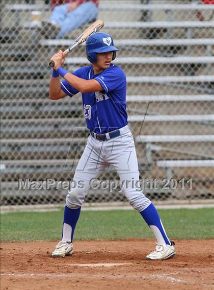 Thumbnail 2 in El Rancho vs. Paso Robles (Righetti Spring Classic) photogallery.