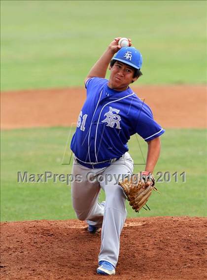 Thumbnail 3 in El Rancho vs. Paso Robles (Righetti Spring Classic) photogallery.