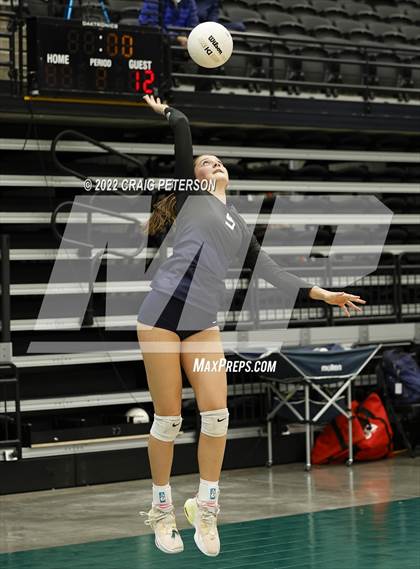 Thumbnail 2 in Hunter vs. Corner Canyon (UHSAA 6A Consolation Semifinal) photogallery.