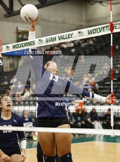 Thumbnail 2 in Hunter vs. Corner Canyon (UHSAA 6A Consolation Semifinal) photogallery.