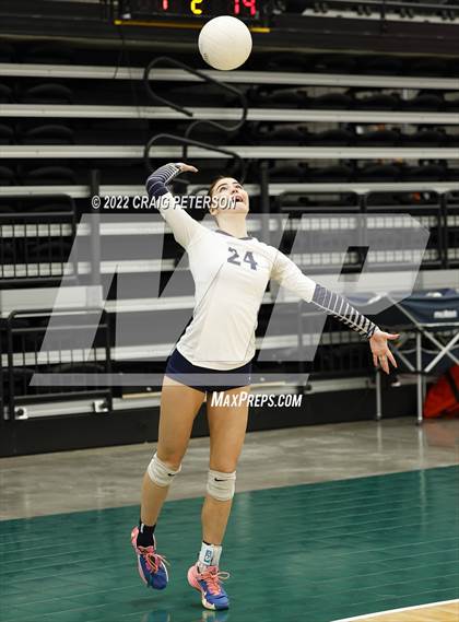 Thumbnail 1 in Hunter vs. Corner Canyon (UHSAA 6A Consolation Semifinal) photogallery.