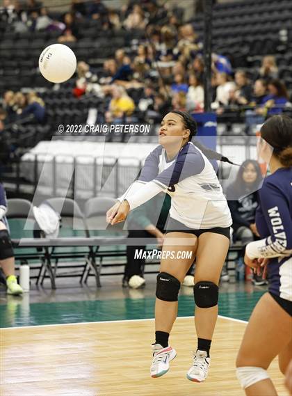 Thumbnail 2 in Hunter vs. Corner Canyon (UHSAA 6A Consolation Semifinal) photogallery.