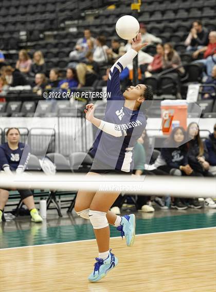 Thumbnail 1 in Hunter vs. Corner Canyon (UHSAA 6A Consolation Semifinal) photogallery.