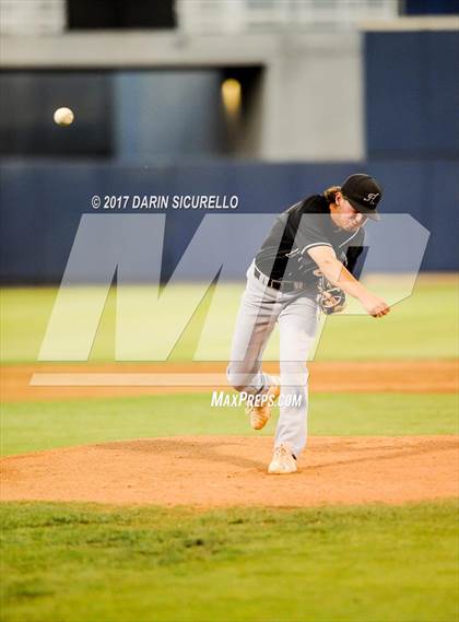 Thumbnail 2 in Hamilton vs. Horizon (AIA 6A Round 2 Playoff) photogallery.
