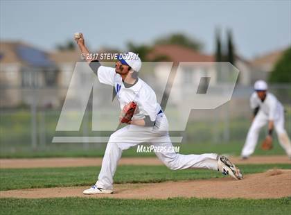 Thumbnail 1 in East Union @ Kimball photogallery.