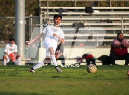Thumbnail 3 in Sotomayor vs Eagle Rock photogallery.