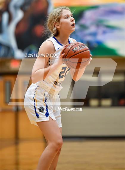 Thumbnail 3 in Brock @ Lipan photogallery.