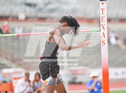 Thumbnail 1 in UIL 5A Track & Field Finals  photogallery.