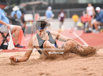 Thumbnail 1 in UIL 5A Track & Field Finals  photogallery.
