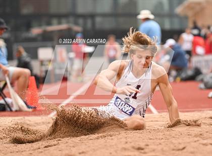Thumbnail 1 in UIL 5A Track & Field Finals  photogallery.