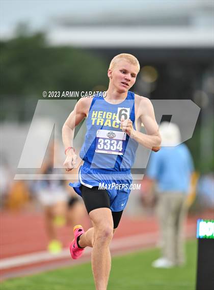 Thumbnail 2 in UIL 5A Track & Field Finals  photogallery.