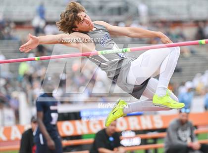 Thumbnail 3 in UIL 5A Track & Field Finals  photogallery.