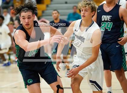Thumbnail 2 in Overland @ Columbine photogallery.