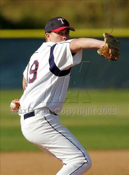 Thumbnail 3 in Aliso Niguel @ Tesoro photogallery.