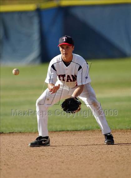 Thumbnail 3 in Aliso Niguel @ Tesoro photogallery.