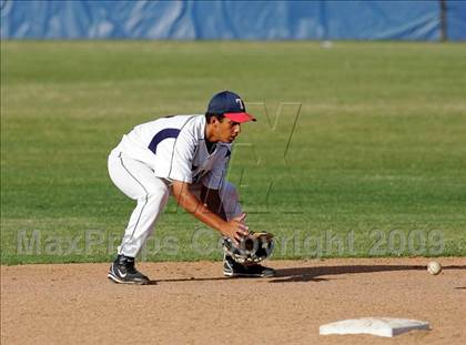 Thumbnail 1 in Aliso Niguel @ Tesoro photogallery.