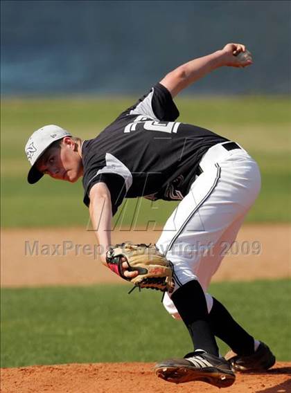 Thumbnail 1 in Aliso Niguel @ Tesoro photogallery.