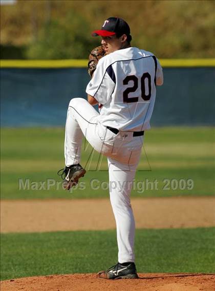Thumbnail 1 in Aliso Niguel @ Tesoro photogallery.