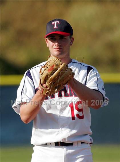Thumbnail 2 in Aliso Niguel @ Tesoro photogallery.