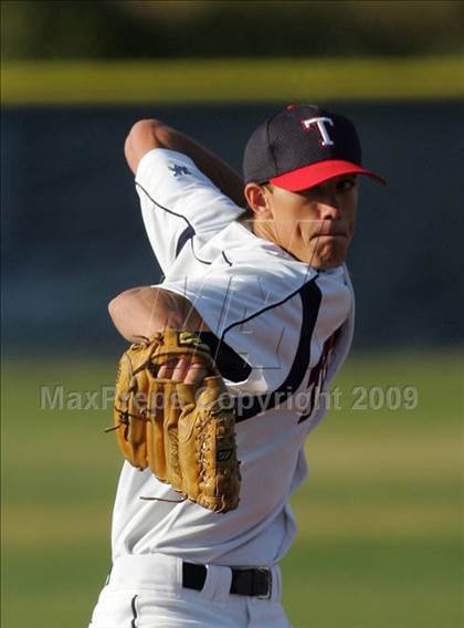 Thumbnail 2 in Aliso Niguel @ Tesoro photogallery.