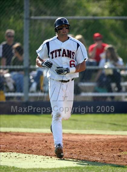 Thumbnail 1 in Aliso Niguel @ Tesoro photogallery.