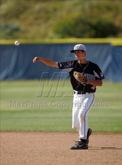 Thumbnail 2 in Aliso Niguel @ Tesoro photogallery.