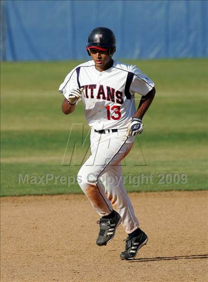 Thumbnail 1 in Aliso Niguel @ Tesoro photogallery.