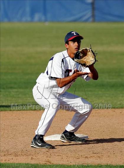 Thumbnail 2 in Aliso Niguel @ Tesoro photogallery.