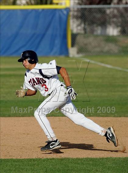 Thumbnail 1 in Aliso Niguel @ Tesoro photogallery.