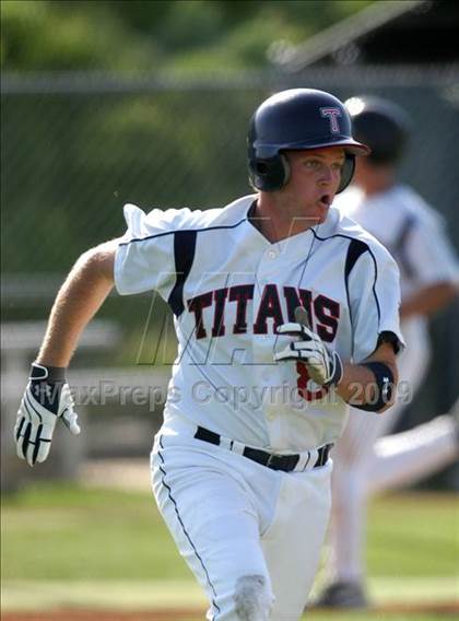 Thumbnail 1 in Aliso Niguel @ Tesoro photogallery.