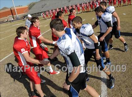 Thumbnail 1 in Valley Christian vs. St. Johns (AIA 2A-1 Playoffs) photogallery.