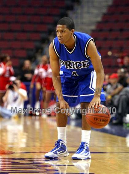 Thumbnail 2 in St. Mary's vs. Price (CIF State D4 Final) photogallery.