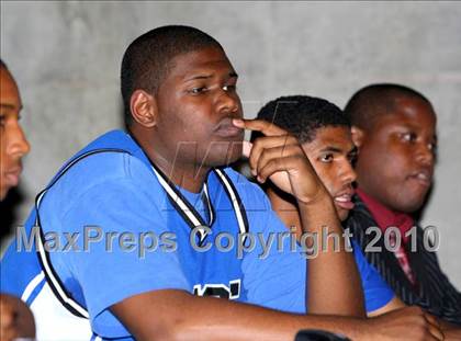 Thumbnail 1 in St. Mary's vs. Price (CIF State D4 Final) photogallery.