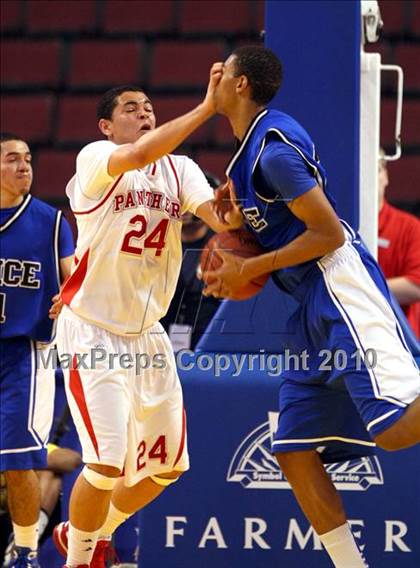 Thumbnail 3 in St. Mary's vs. Price (CIF State D4 Final) photogallery.