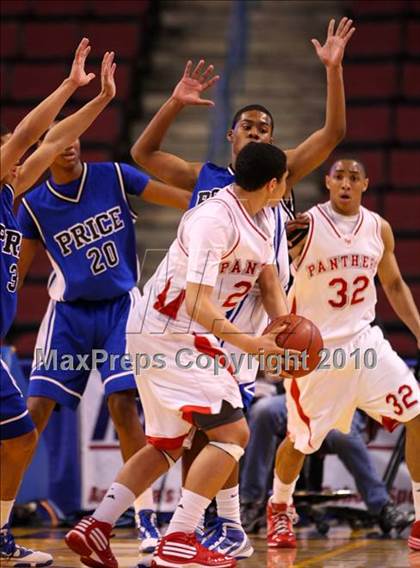 Thumbnail 3 in St. Mary's vs. Price (CIF State D4 Final) photogallery.