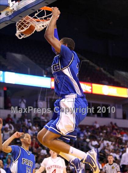 Thumbnail 2 in St. Mary's vs. Price (CIF State D4 Final) photogallery.