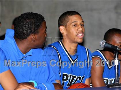 Thumbnail 3 in St. Mary's vs. Price (CIF State D4 Final) photogallery.