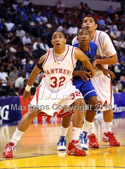 Thumbnail 1 in St. Mary's vs. Price (CIF State D4 Final) photogallery.