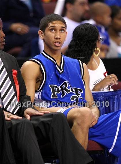 Thumbnail 3 in St. Mary's vs. Price (CIF State D4 Final) photogallery.